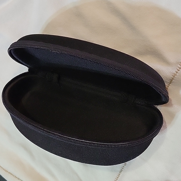 RAY-BAN SUNGLASSES - Picture 7 of 7